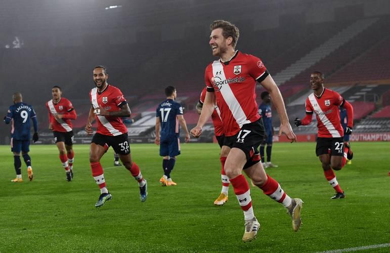 沙巴体育赛事资讯-曼城大胜南安普顿，继续保持领头羊地位的简单介绍